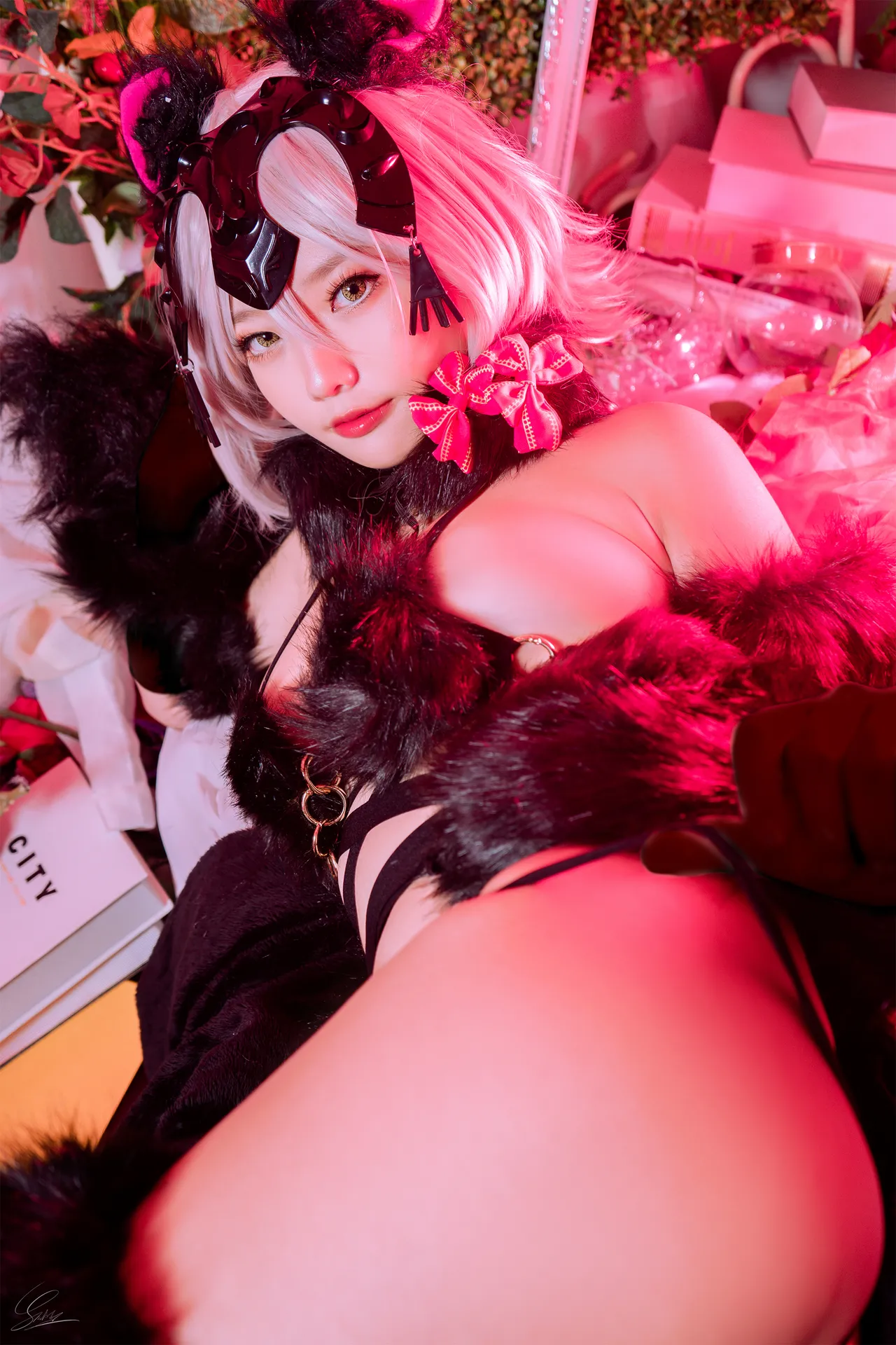 Messie Huang - Jeanne Alter Wolf-erohere13.webp